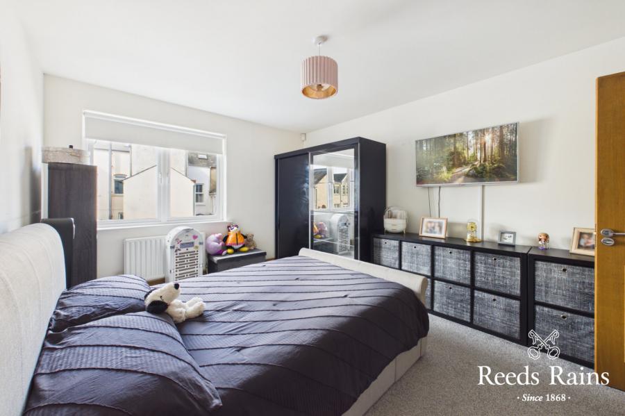 Flat 12, 4 Princetown Avenue