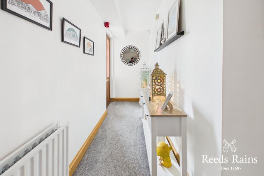 Flat 12, 4 Princetown Avenue