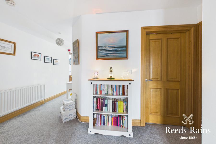 Flat 12, 4 Princetown Avenue