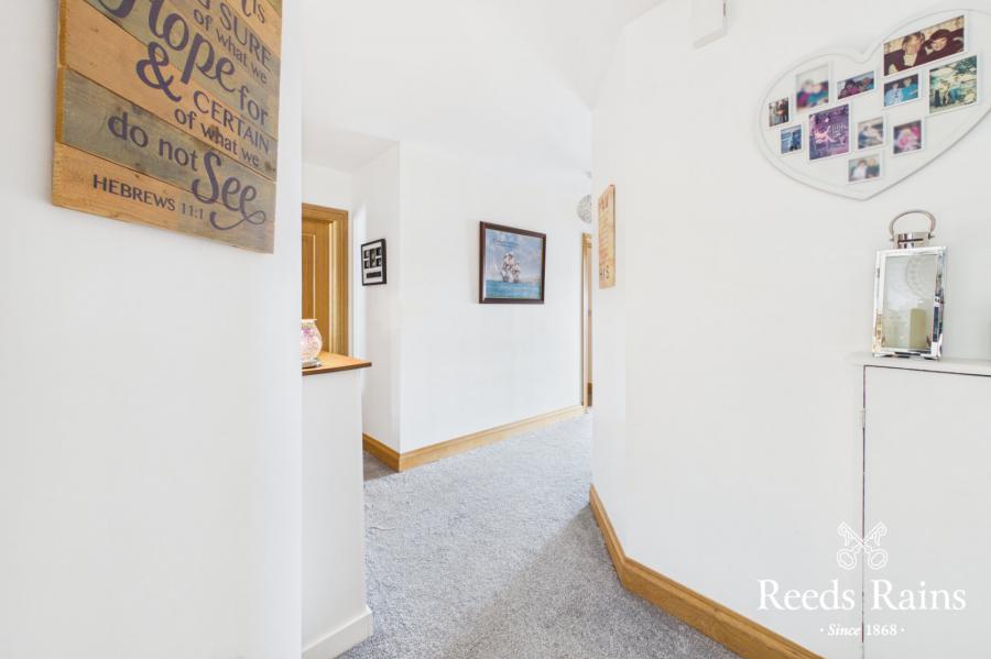 Flat 12, 4 Princetown Avenue