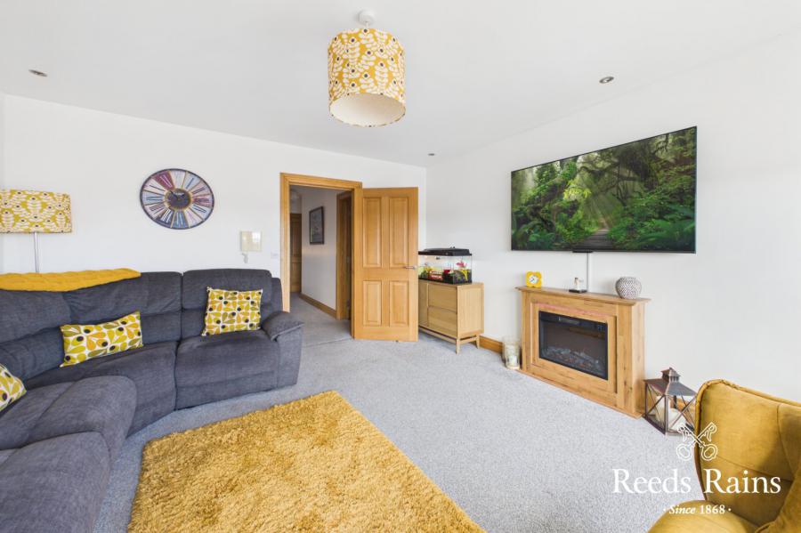 Flat 12, 4 Princetown Avenue