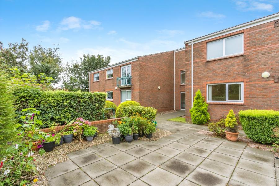 13 Ballyholme Court