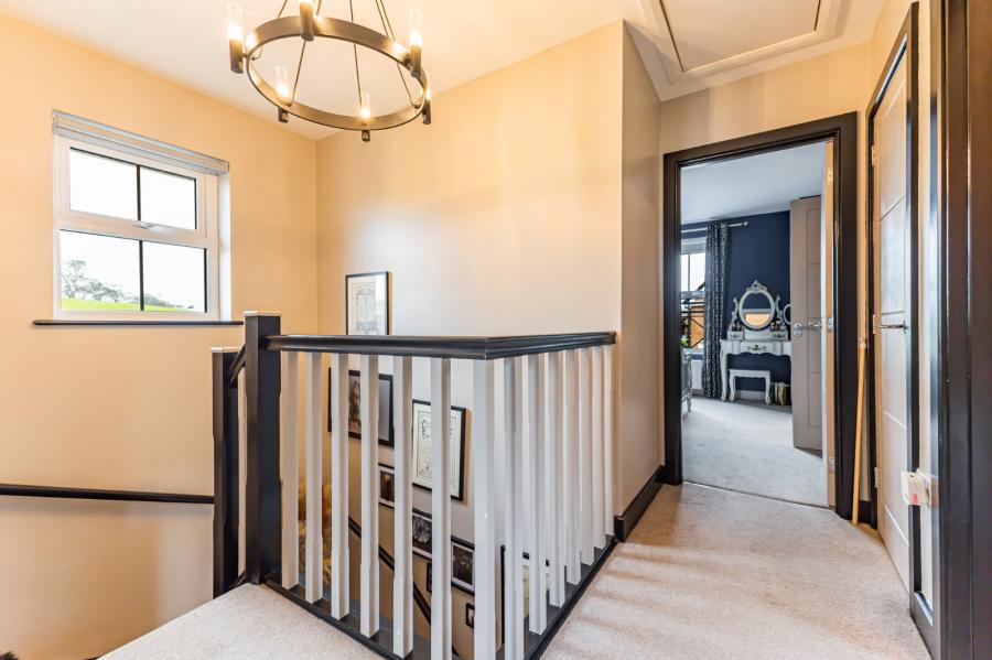 38 Rocklyn Crescent