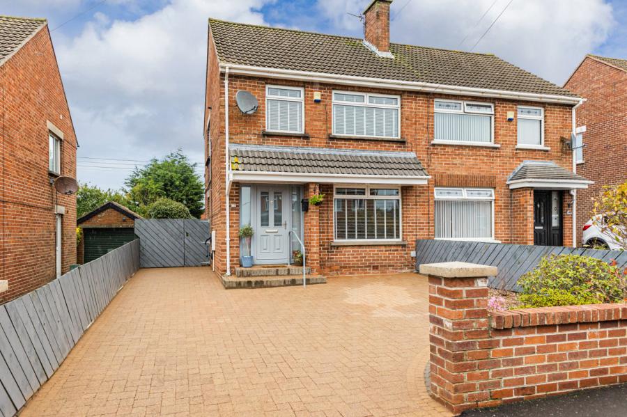 28 Strathearn Park, Bangor, County Down, BT19 1DE