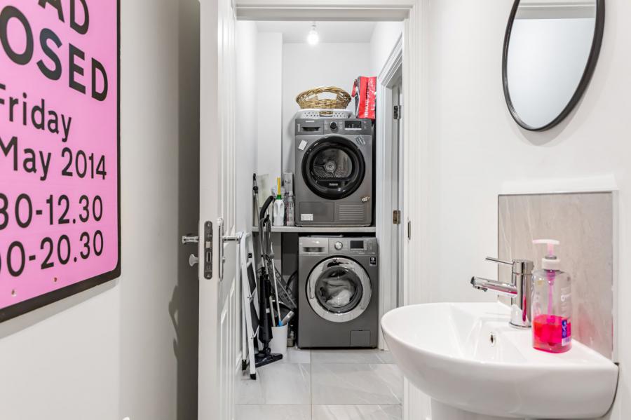 9 Helens Wood Crescent