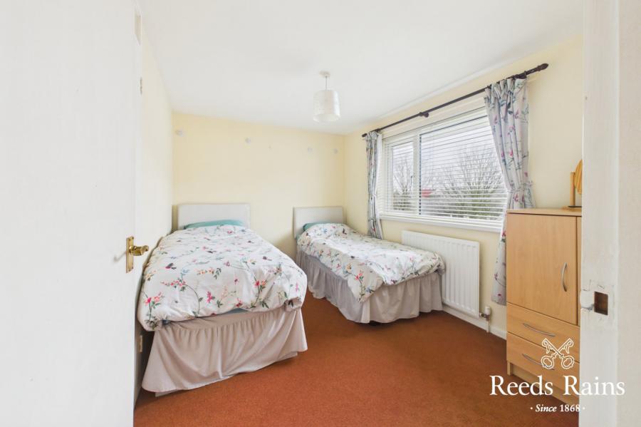 16 Ballyminetragh Gardens