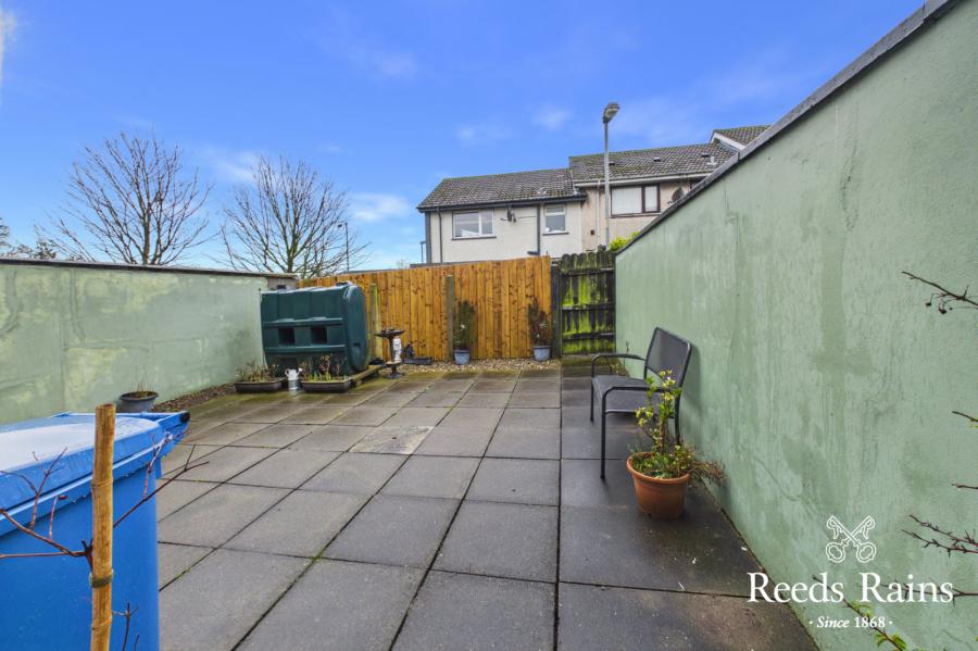 16 Ballyminetragh Gardens