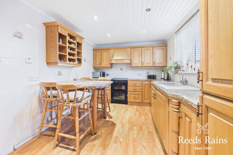 16 Ballyminetragh Gardens