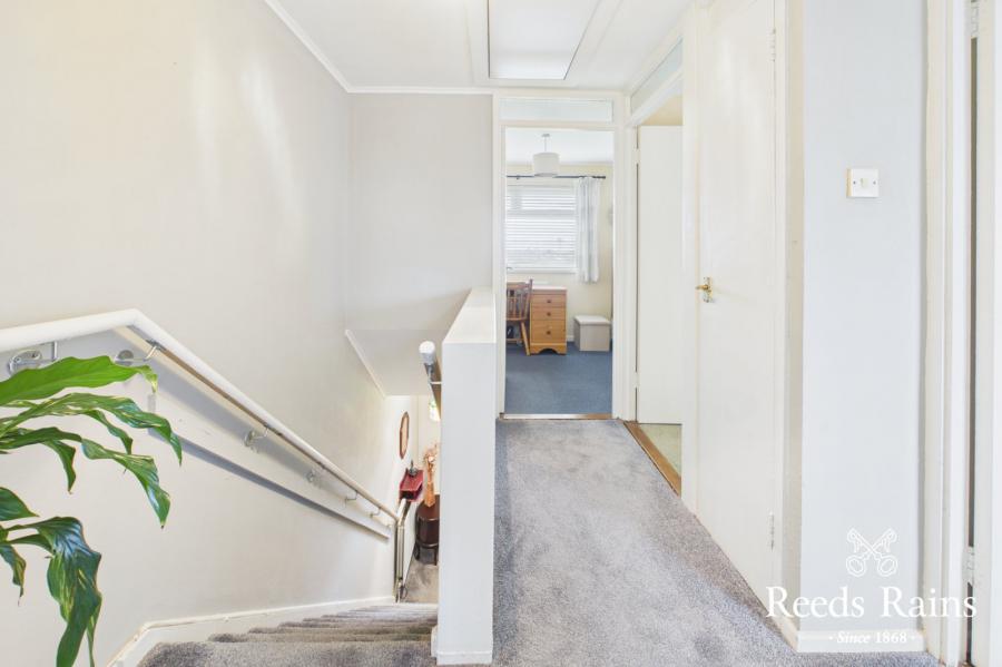 16 Ballyminetragh Gardens