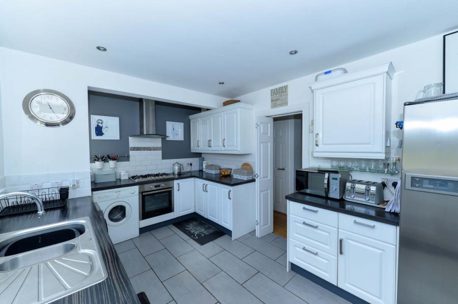 4 Ballymaconnell Road South