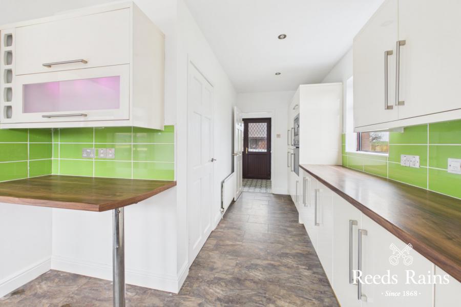 10 Balmoral Crescent