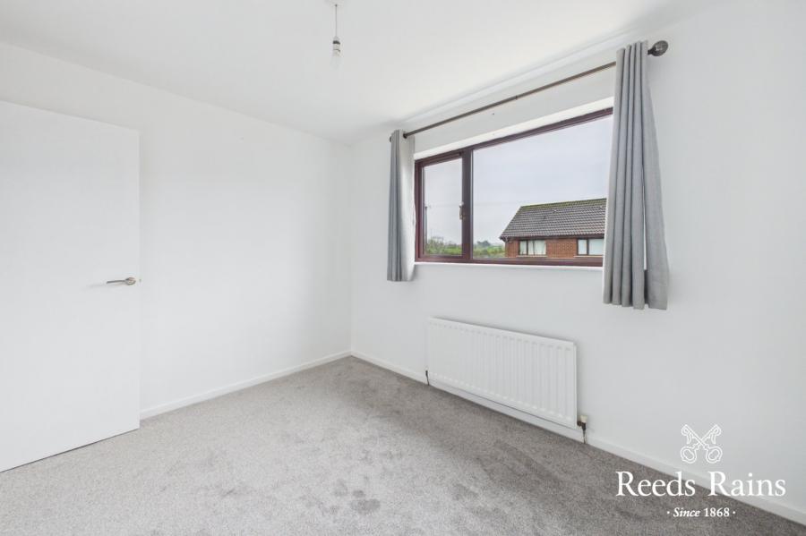 10 Balmoral Crescent