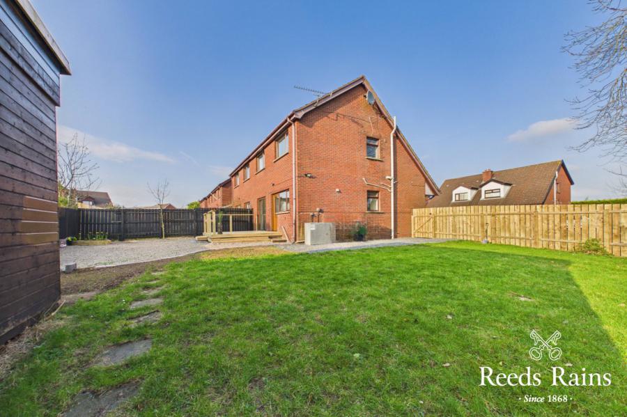 10 Balmoral Crescent