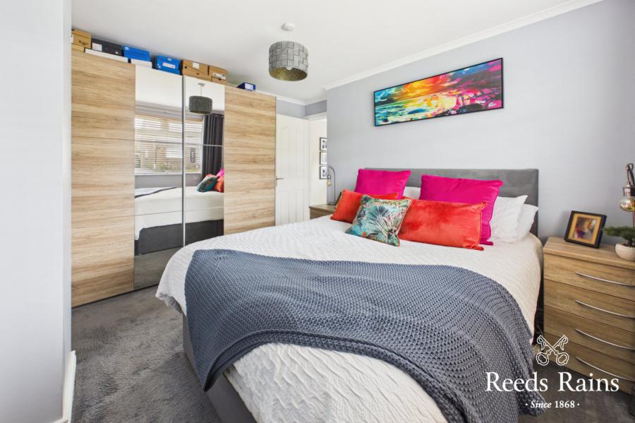 51 Sinclair Road North