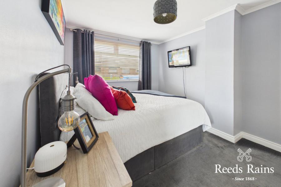 51 Sinclair Road North