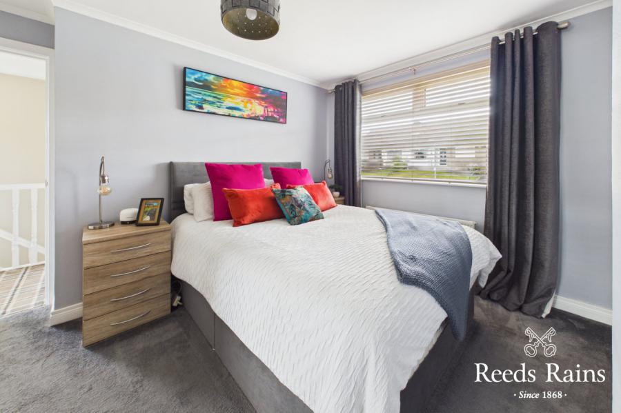 51 Sinclair Road North