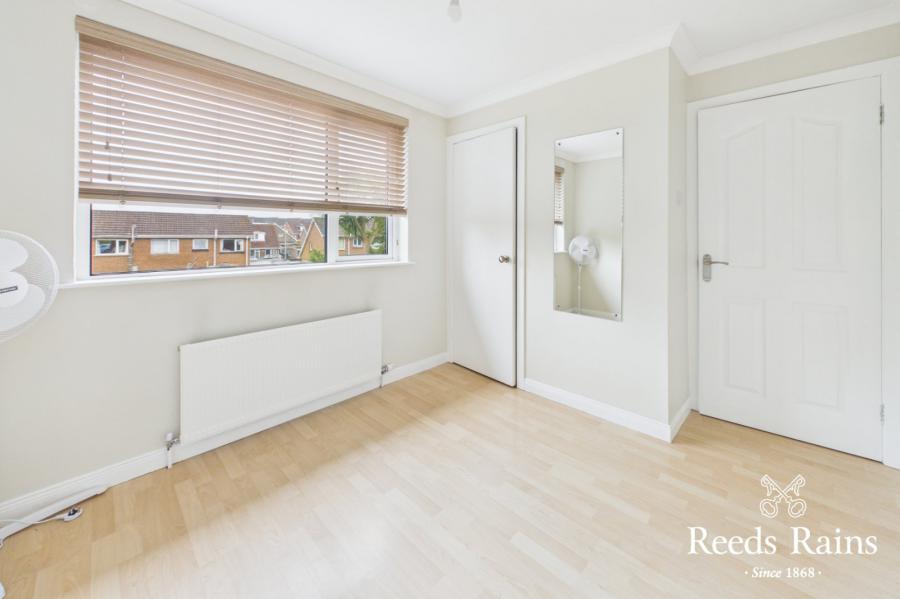 51 Sinclair Road North