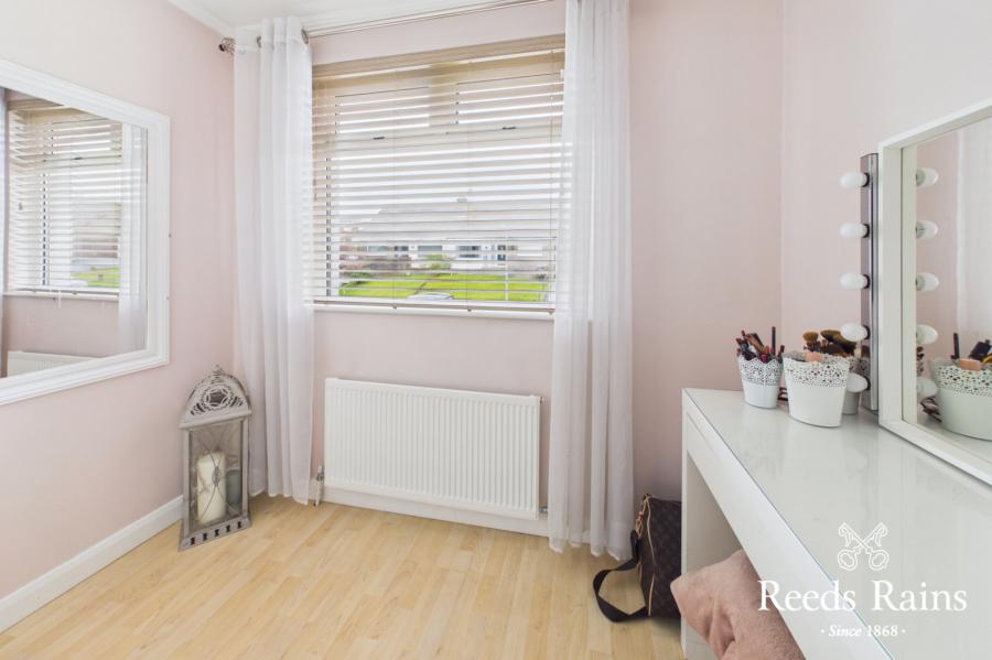 51 Sinclair Road North