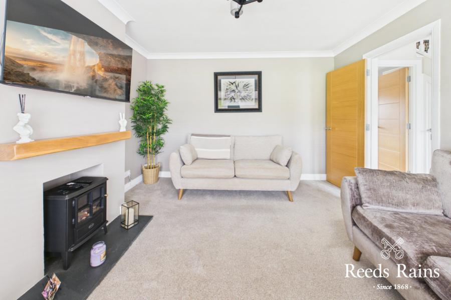 51 Sinclair Road North