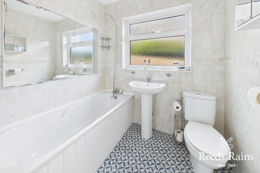 36 Ballymacormick Avenue