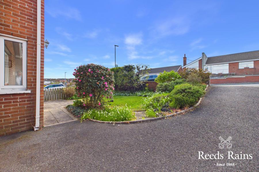 36 Ballymacormick Avenue