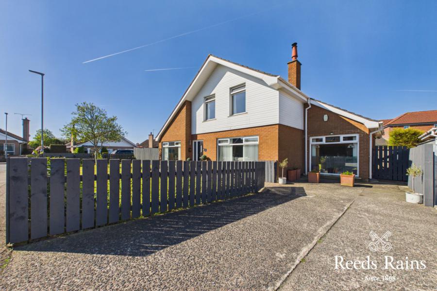 1 Rossinver Gardens