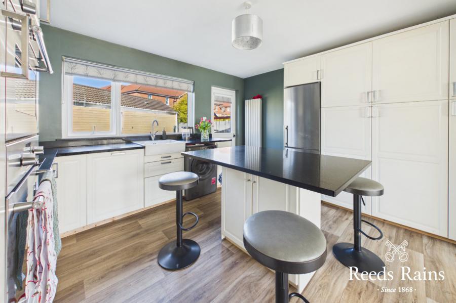 1 Rossinver Gardens