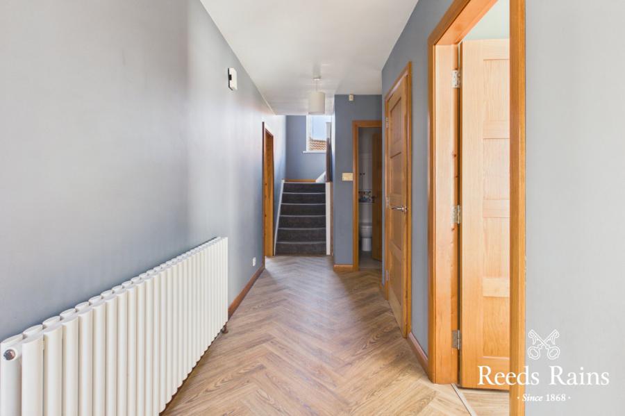 1 Rossinver Gardens