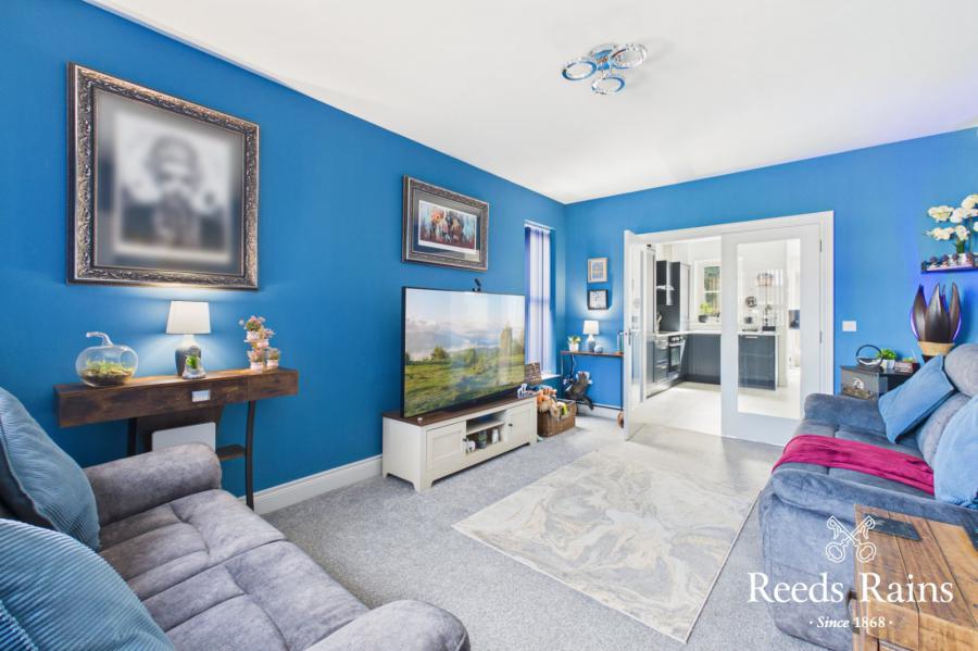 44 Helens Wood Green