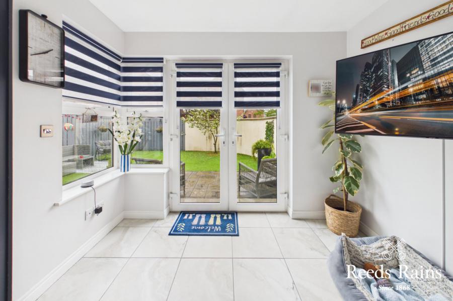 2 Bridgelea Park