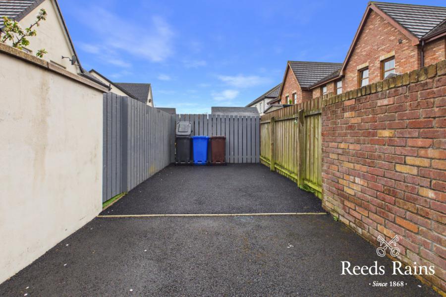 2 Bridgelea Park