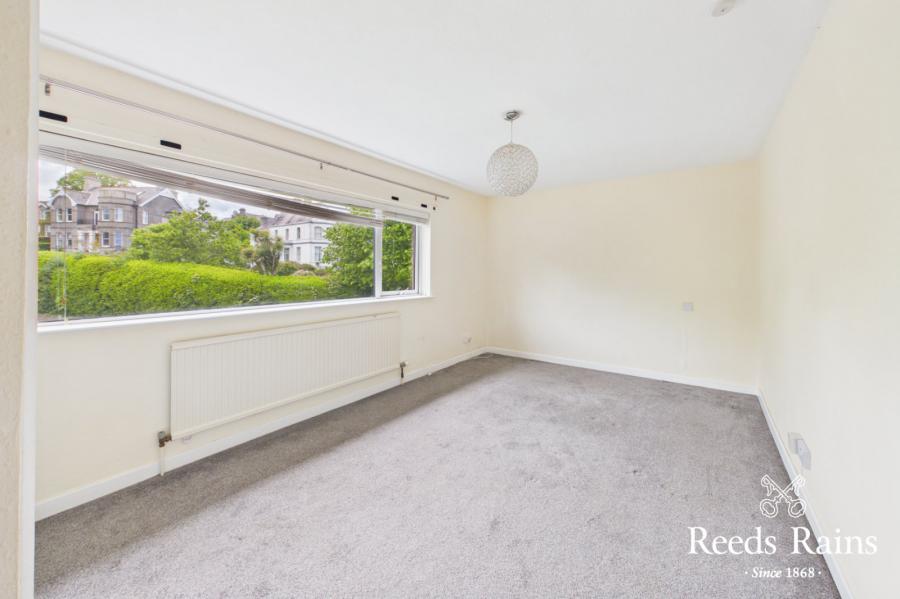 88 Princetown Road