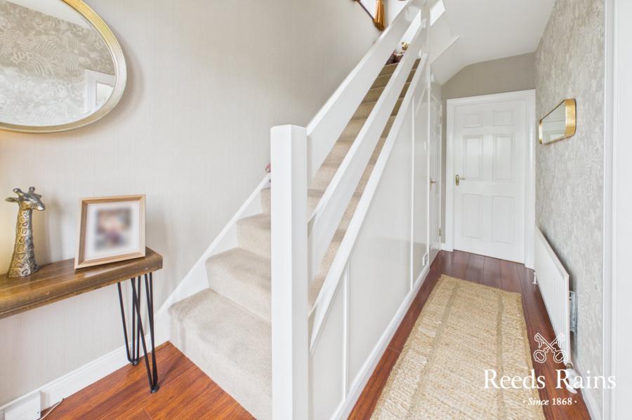 12 Fernmore Avenue