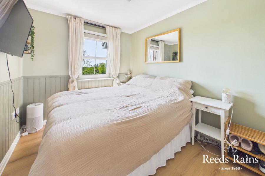 131 Linen Crescent