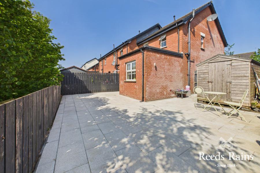 131 Linen Crescent