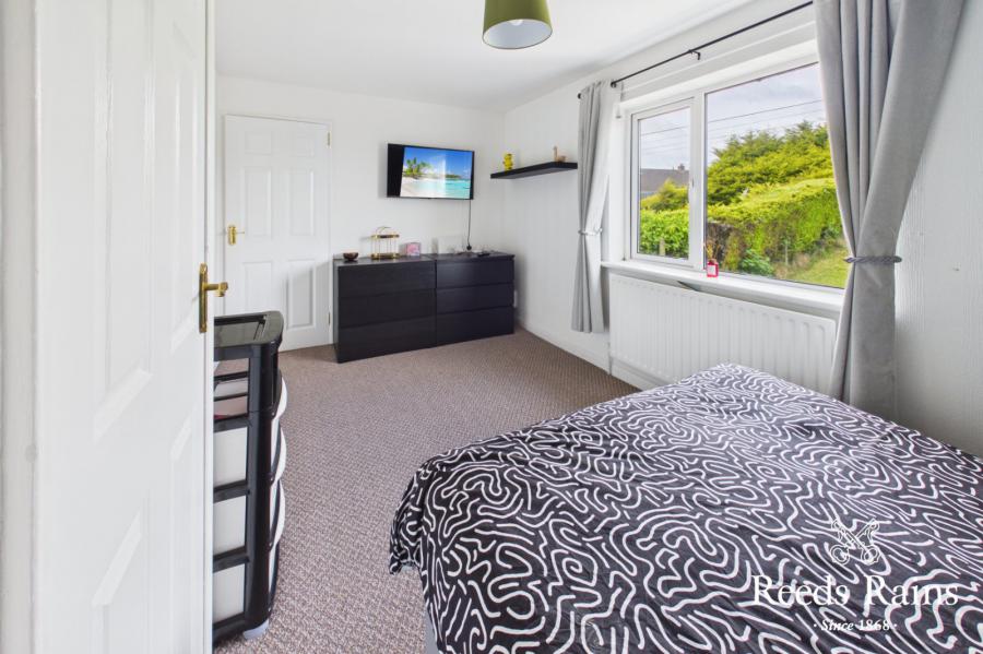 34 Whitehill Drive