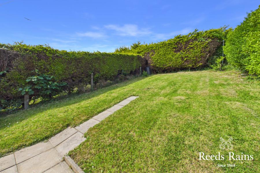 34 Whitehill Drive