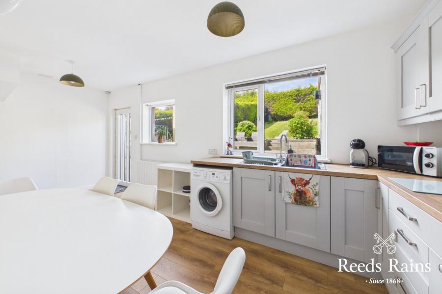 34 Whitehill Drive