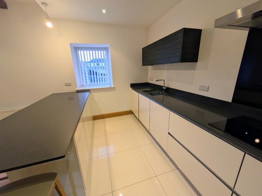 1 The Stables, The Mill Village