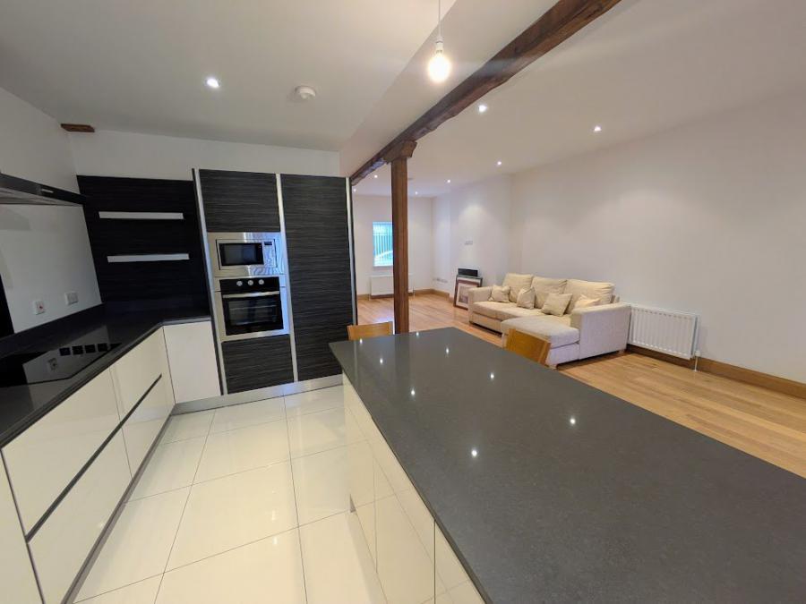 1 The Stables, The Mill Village