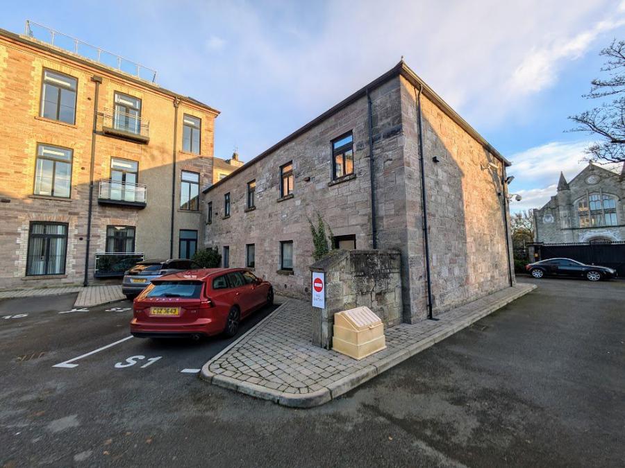 1 The Stables, The Mill Village