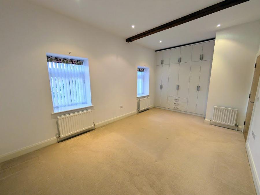 1 The Stables, The Mill Village