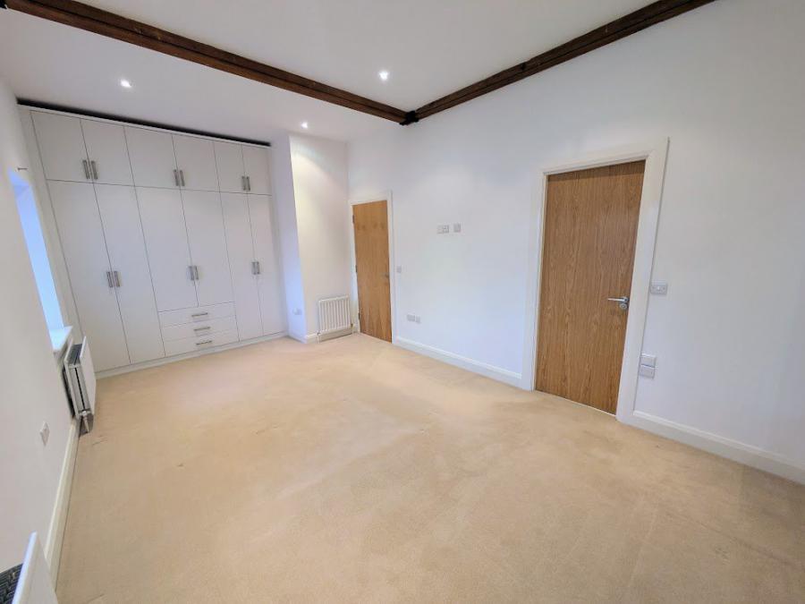 1 The Stables, The Mill Village