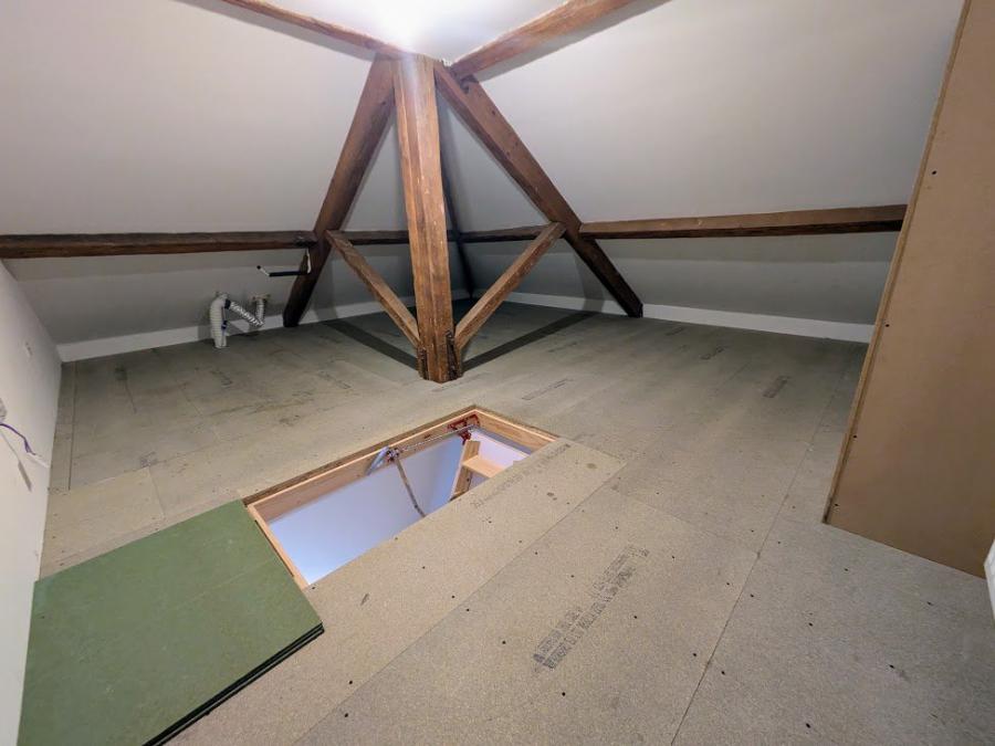 1 The Stables, The Mill Village