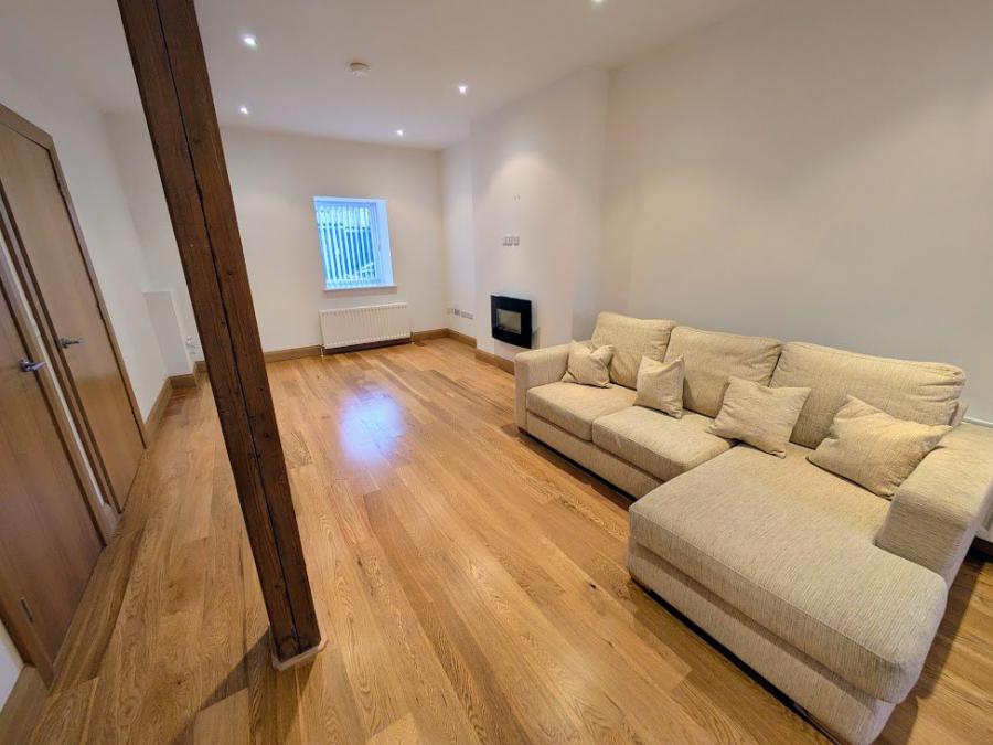 1 The Stables, The Mill Village