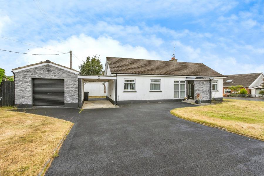 8 Lough Swilly Park,Carryduff, Belfast, BT8 8PJ