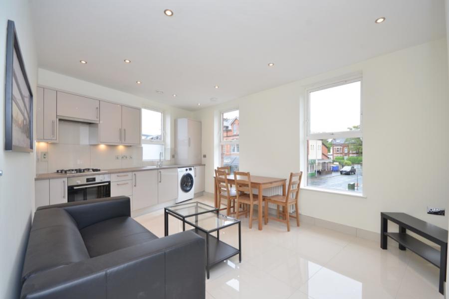 Apartment 1, 2a Marlborough Avenue