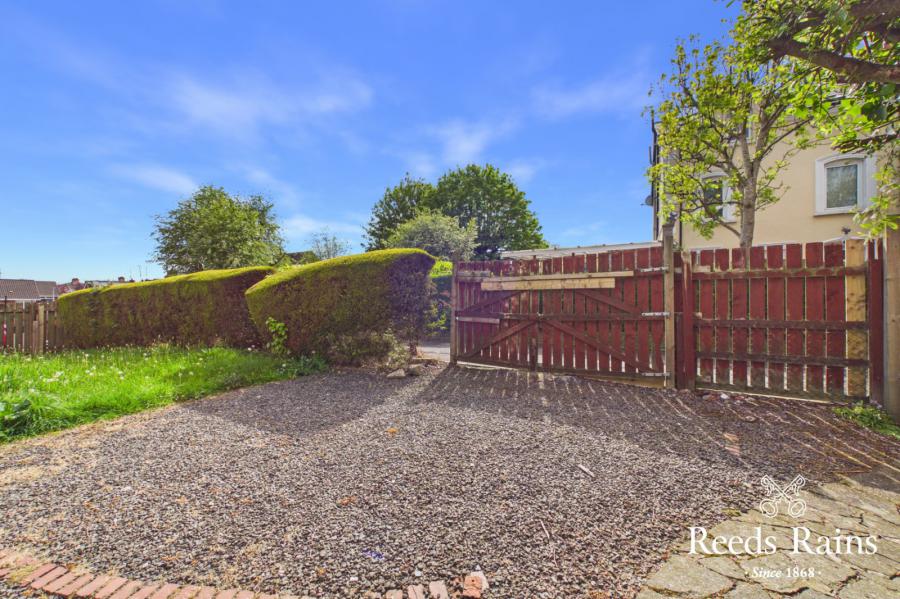 62 Glen Road