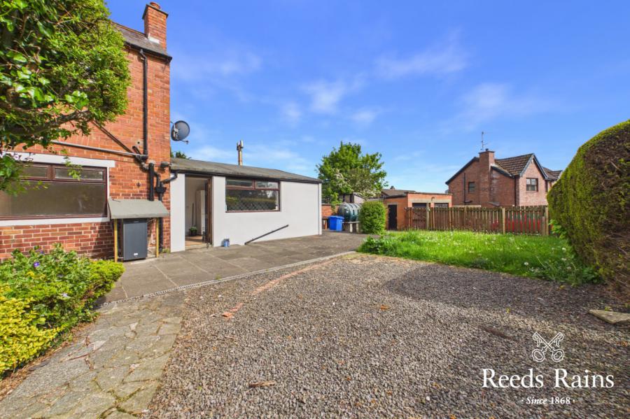 62 Glen Road
