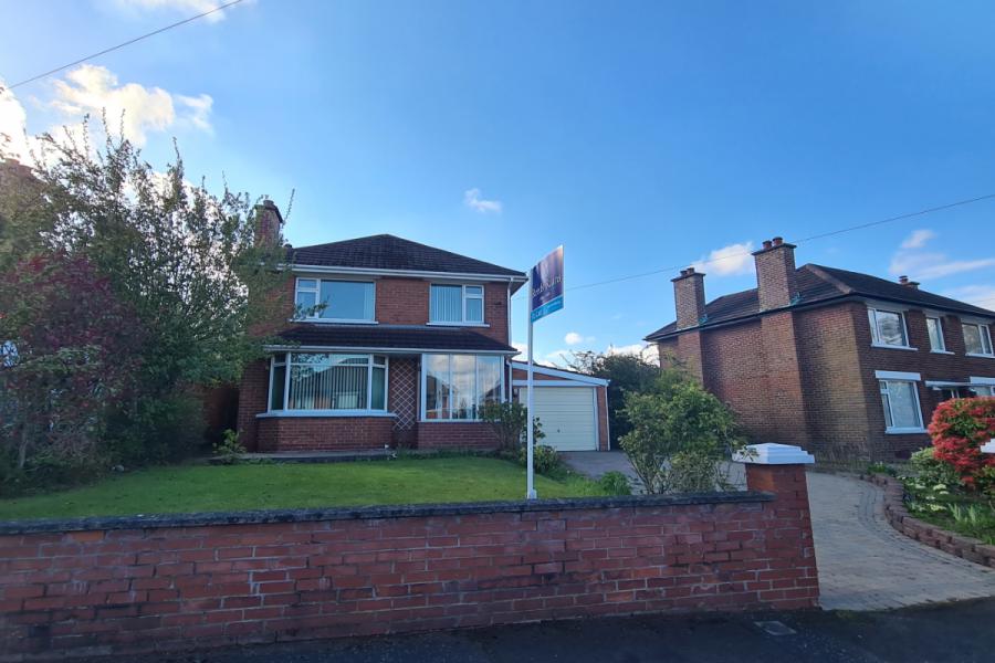 36 Roddens Crescent